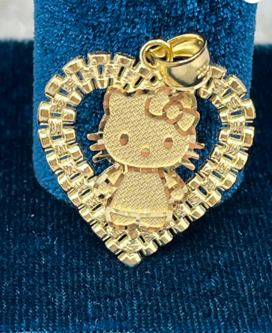 14k hello kitty pendant