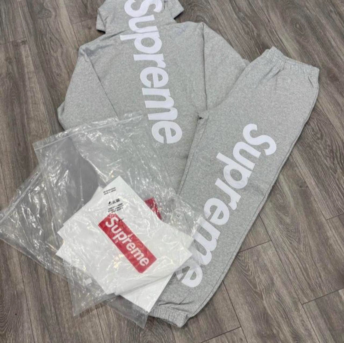 Supreme grey set