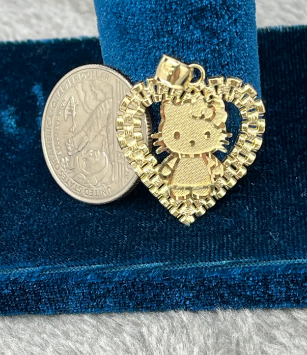 14k hello kitty pendant